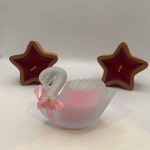 Frosted Glass Swan candle holder with teraca